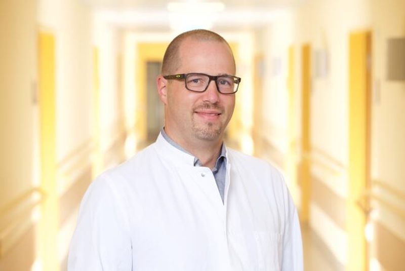 Dr. Haug-Lambert Loriz